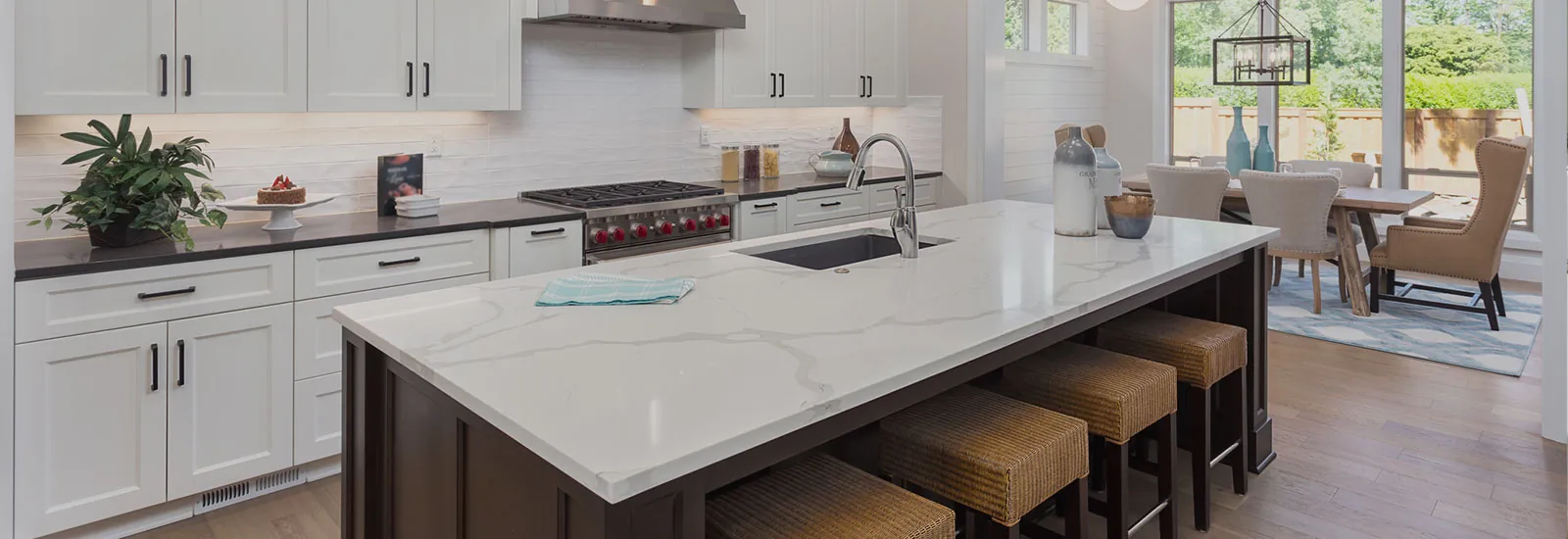 Convenient Business Hours and Free Estimates 